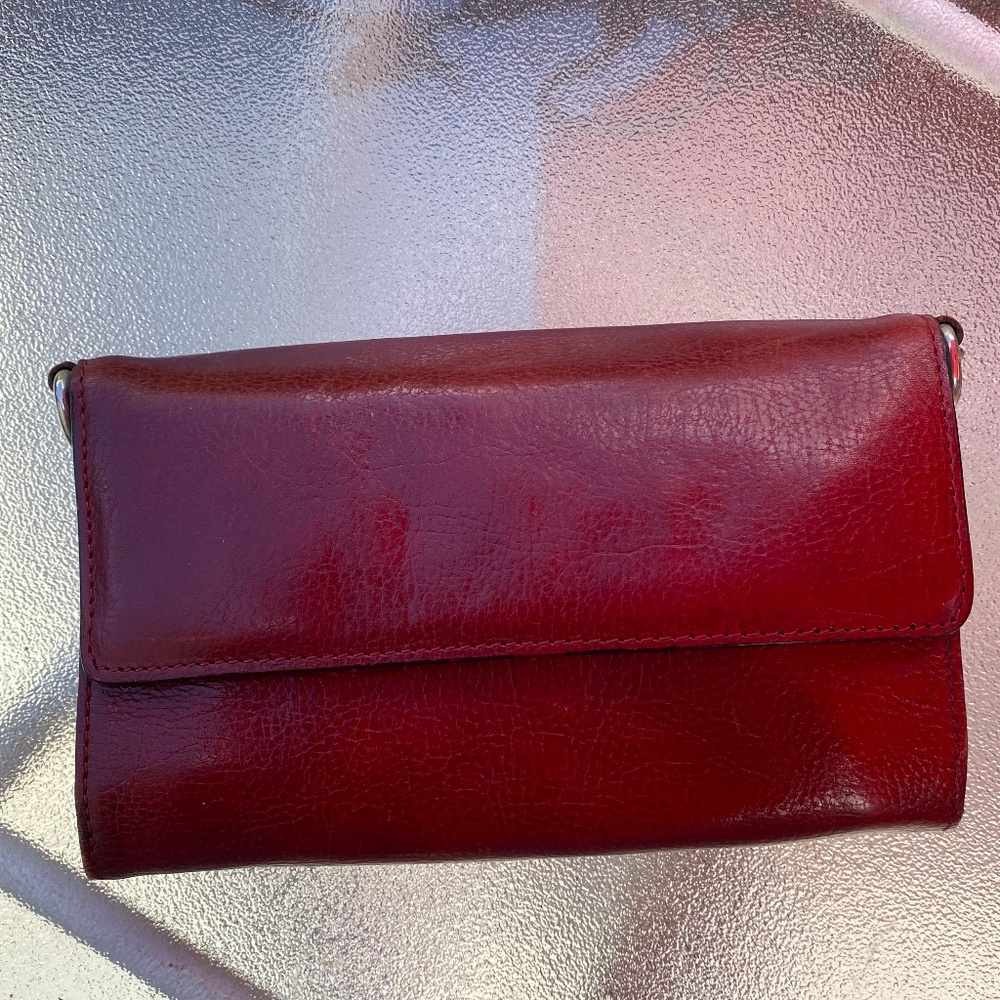 Leather cross body bag from Wilson Leather